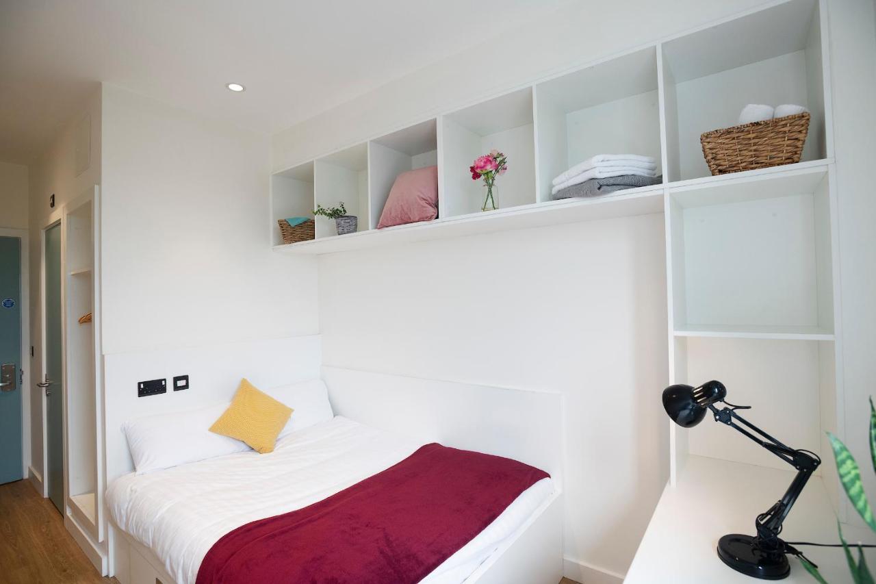 Goldcrest Village Apartments University Of Galway Buitenkant foto